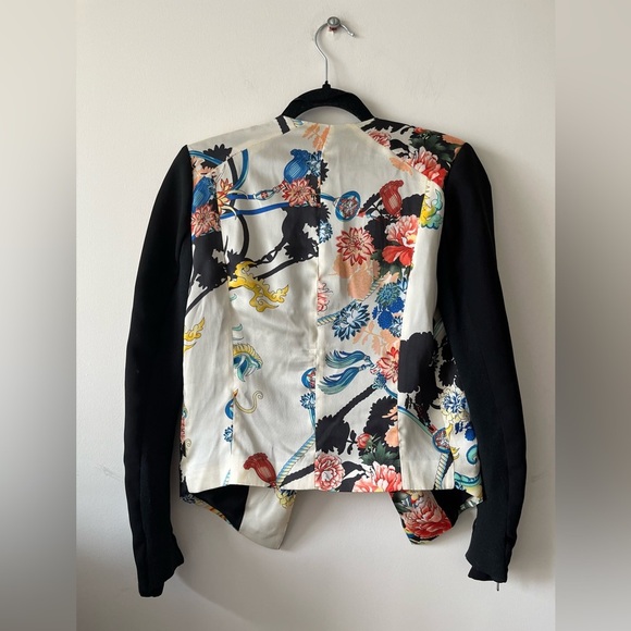 River Island Floral Jacket - Picture 10 of 15